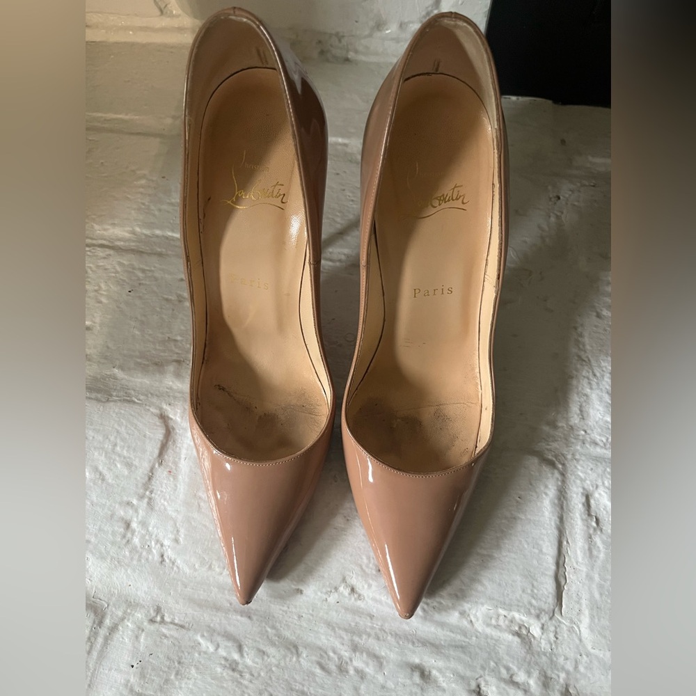 Christian Louboutin So Kate